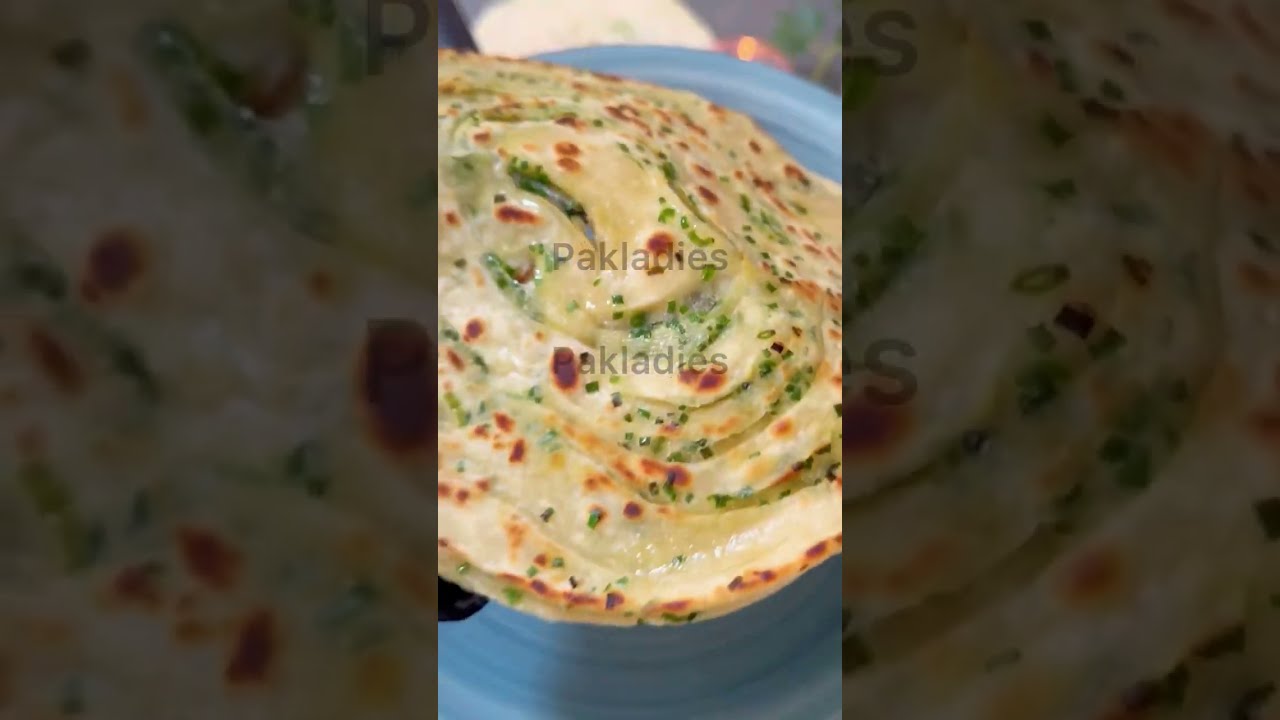 Unique Crispy Onion Lachha Paratha | Warki Lachha Paratha Full Recipe #shorts #viral #plainparatha