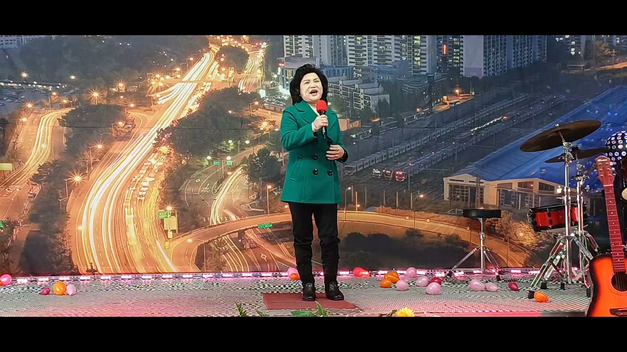 가수김정희 문자라도주지그랬소.  원곡이애란 mt토정문화예술단   2024.2.