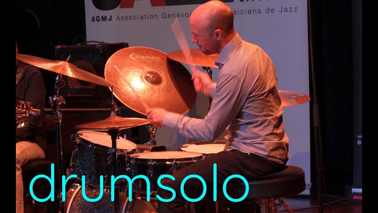 Drumsolo on Pasilleando (H. Martignon) with Foreign Affair Trio @ AGMJ