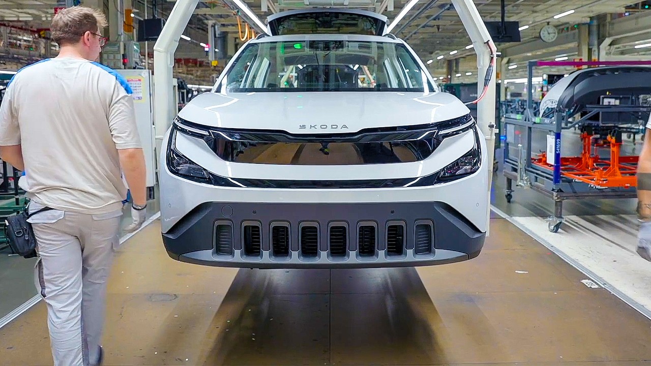 &Scaron;koda Epiq SUV (2026) Production Line - Factory Tour