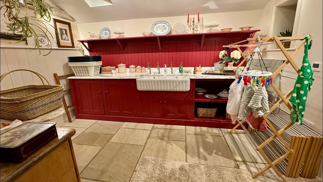 Do Evening Laundry Routine With Me & A Quick Declutter Routine Clean With Kate