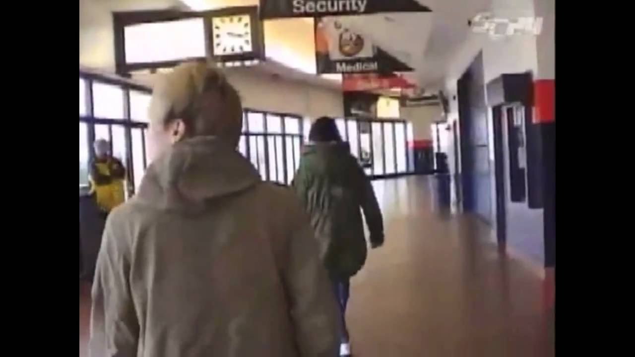 MUCC - Behind the Taste of Chaos Tour 2008..wmv