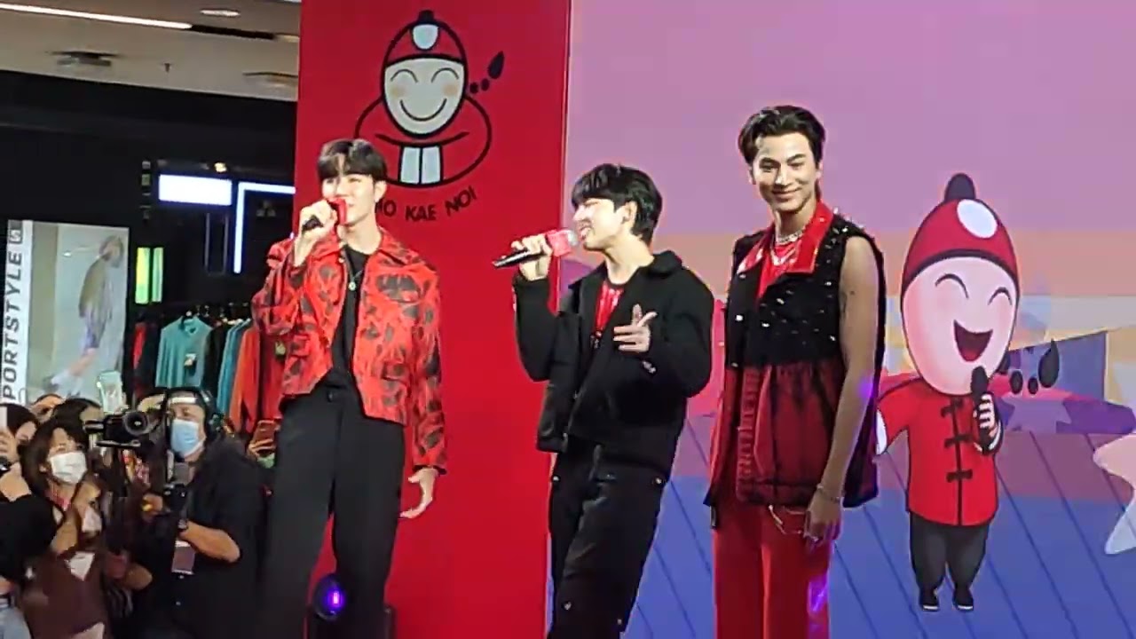 26Apr2023 TaoKaeNoiのテーマソング Gulf Kanawut+Zee Nunew Tao Kae Noi Global Fun Fair Day @CTW