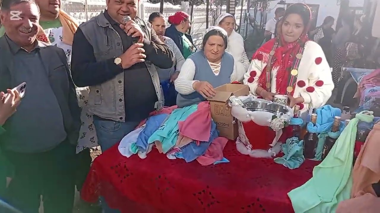 De data asta fanelut a fost bucătar la nuntă⁉️