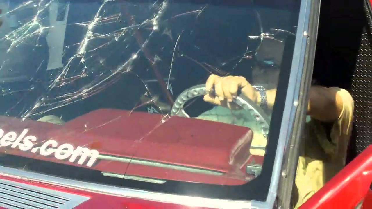 Breaking A Windshield w/ LOUD BASS SBN 2011 - Pipo Sanchez Shatters Glass Window w/ Car Audio FLEX