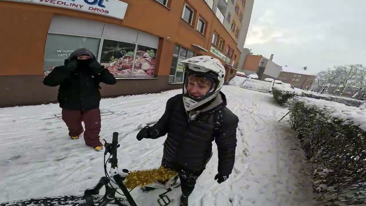 Ozdabiamy rower, napadało śniegu, Vlog Rowerowy 35