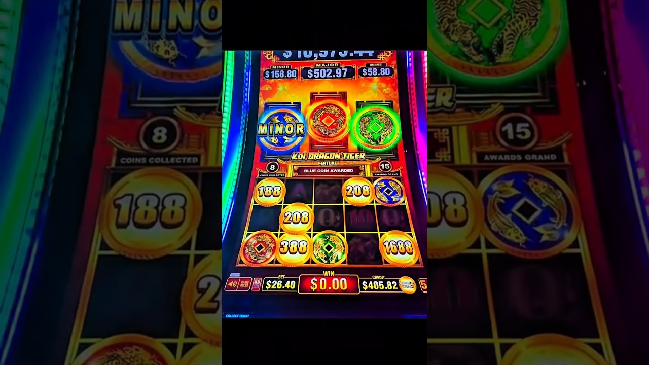 OMG! MASSIVE HANDPAY on Coin Trio! 🎰 #Shorts #Slots #Casino #BigWin #Jackpot #Gambling #vegasmatt