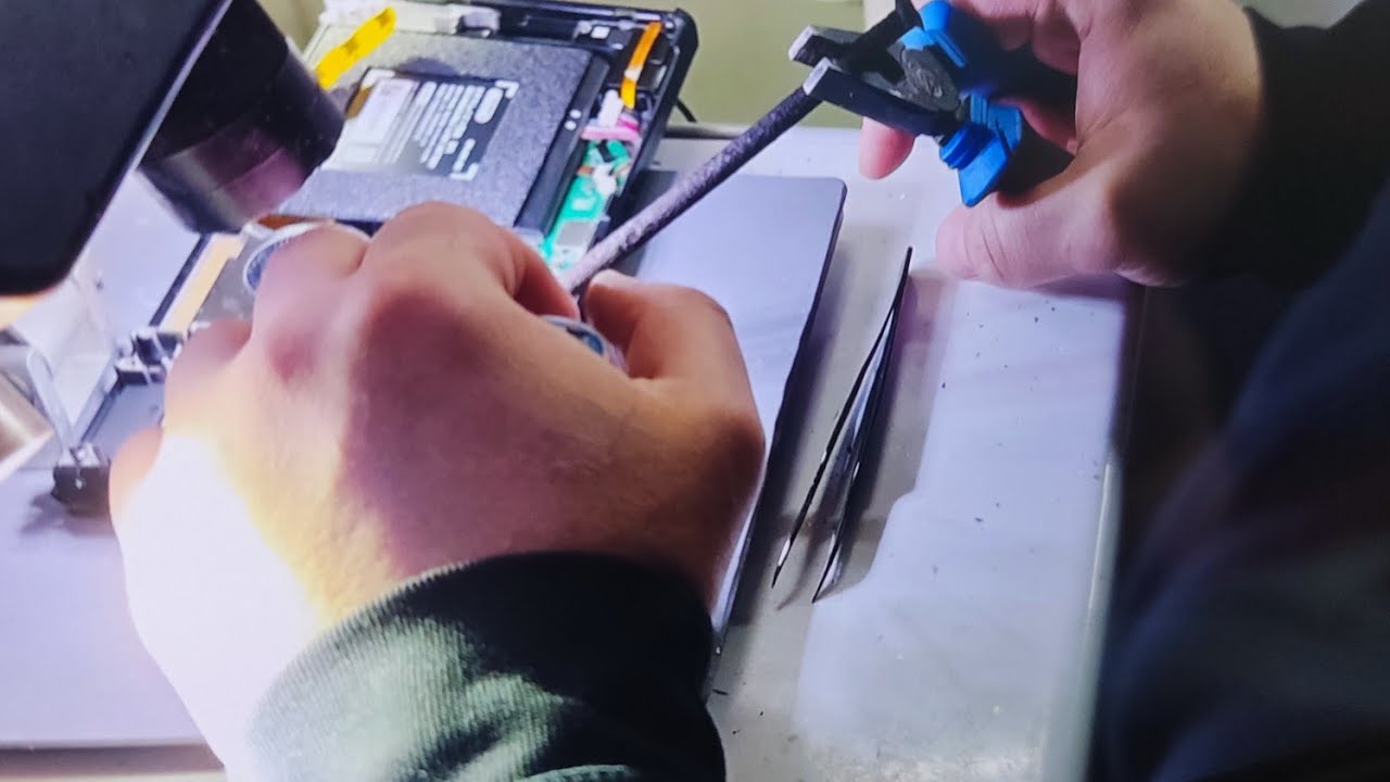 Сказ о том как Nintendo switch oled гвоздём прошить / трэш-контен 