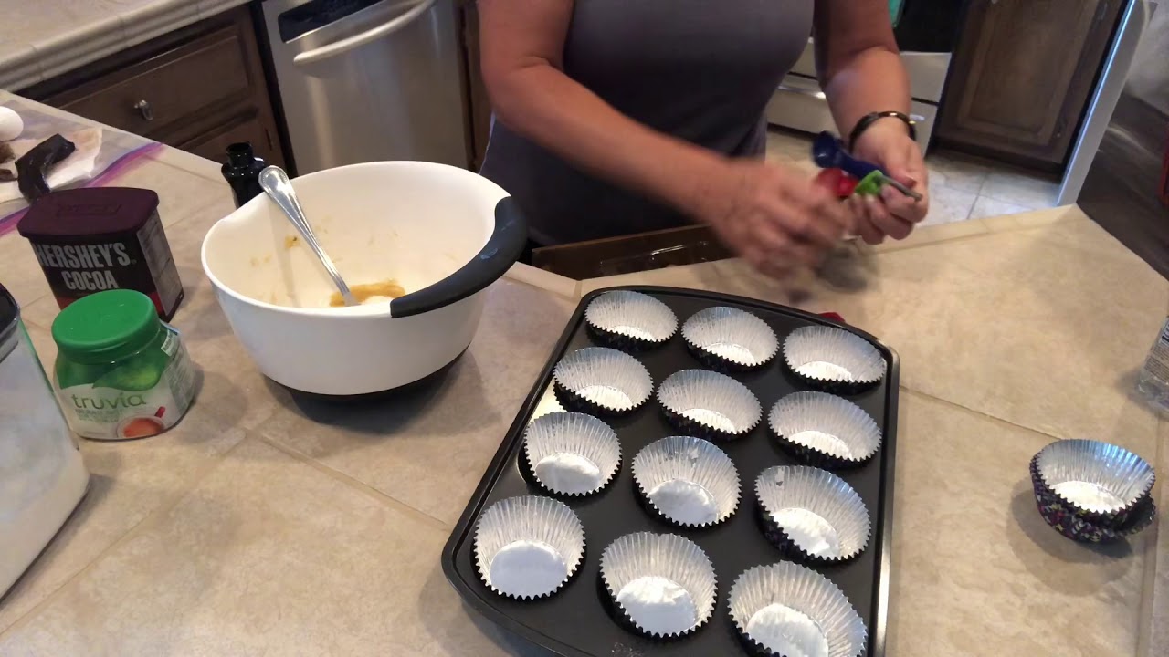 My Skinny Dark Chocolate Banana Muffins