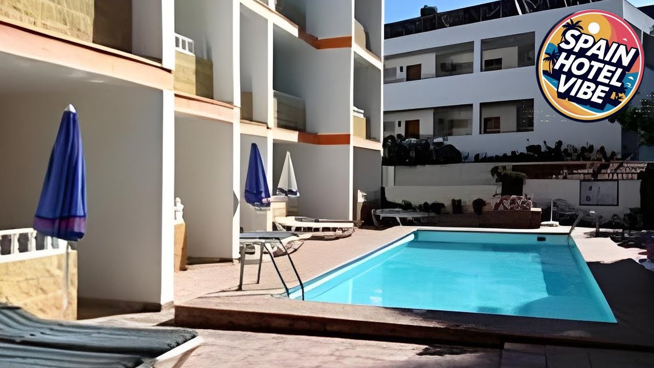 Apartamentos Sandra | Gran Canaria, Spain | Hotel Review 🛏️