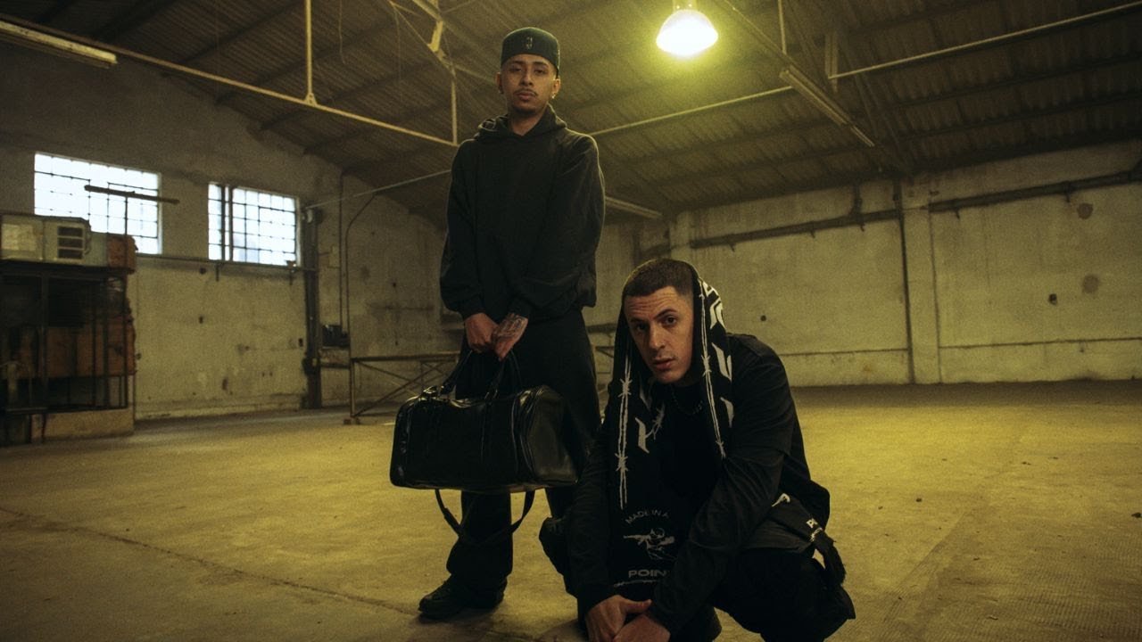 ACRU & DOLY FLACKKO - SIN PAPELES (Video Oficial)