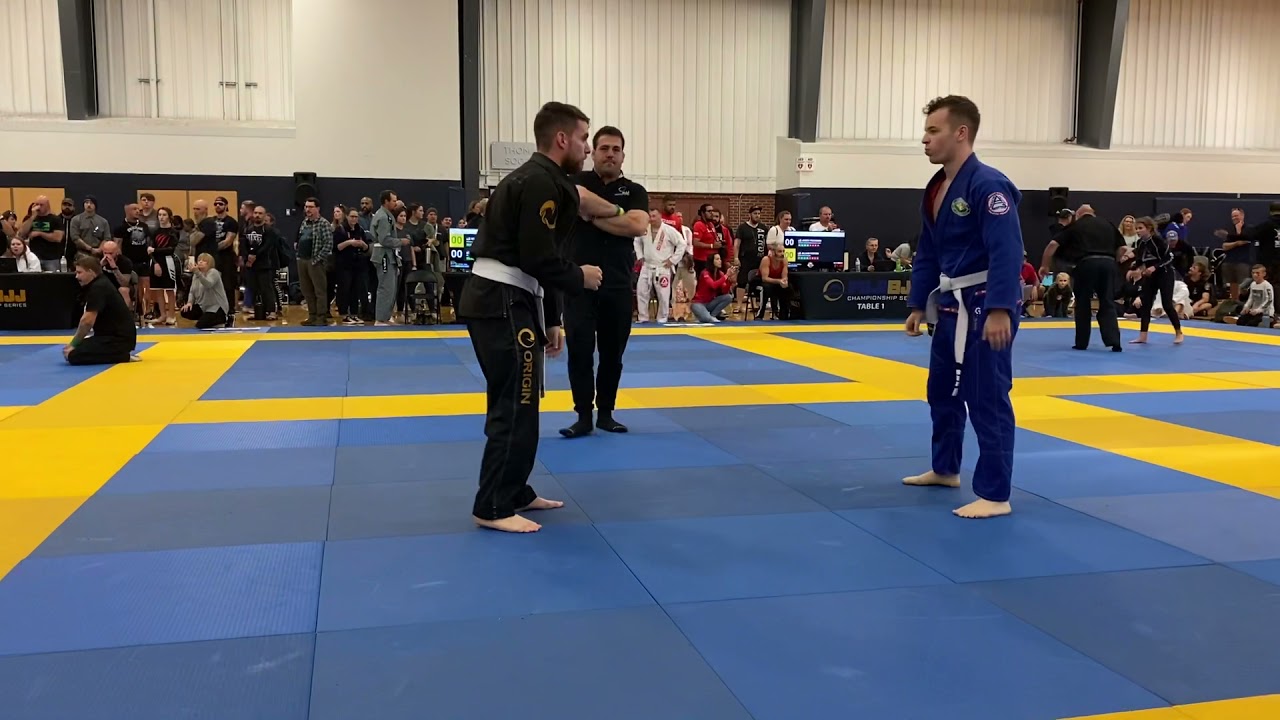 BJJ Adult Gi lightweight Fuji Novice white belt 10/23/2021