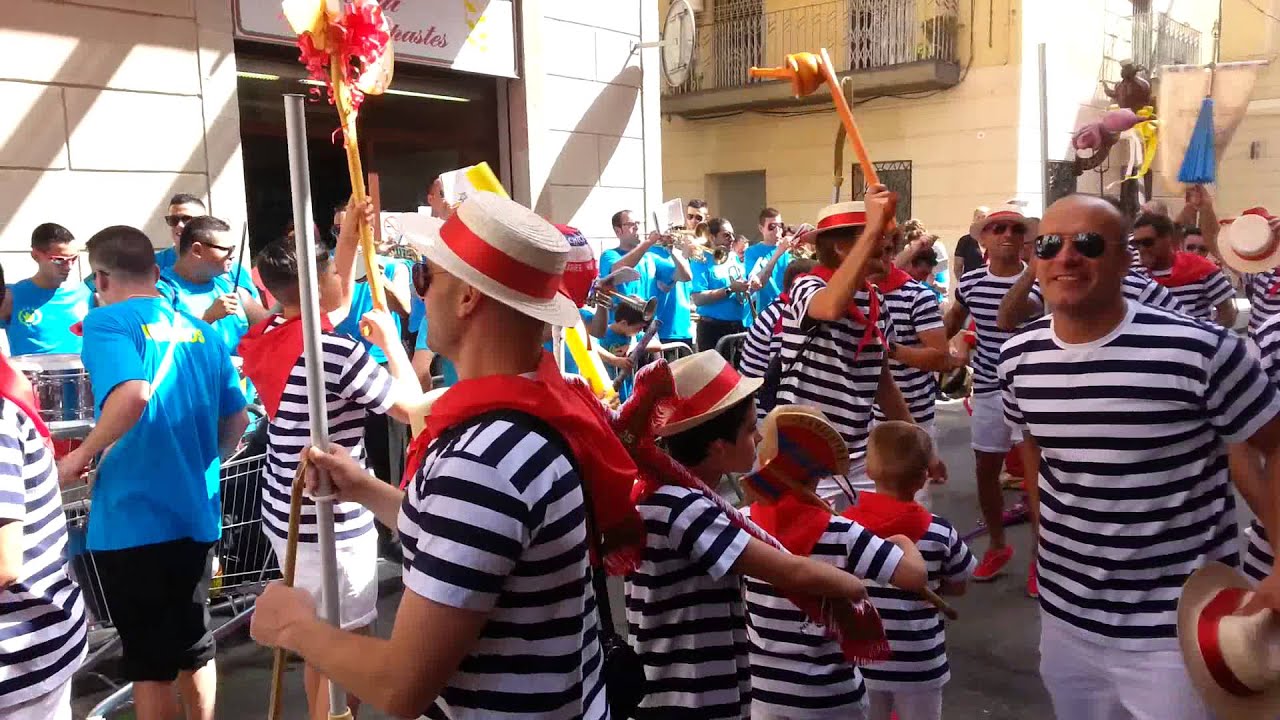 Coros Barceloneta 2014....A.C.H ALL I OLI & S.C.R. ELS AMICS! (2)