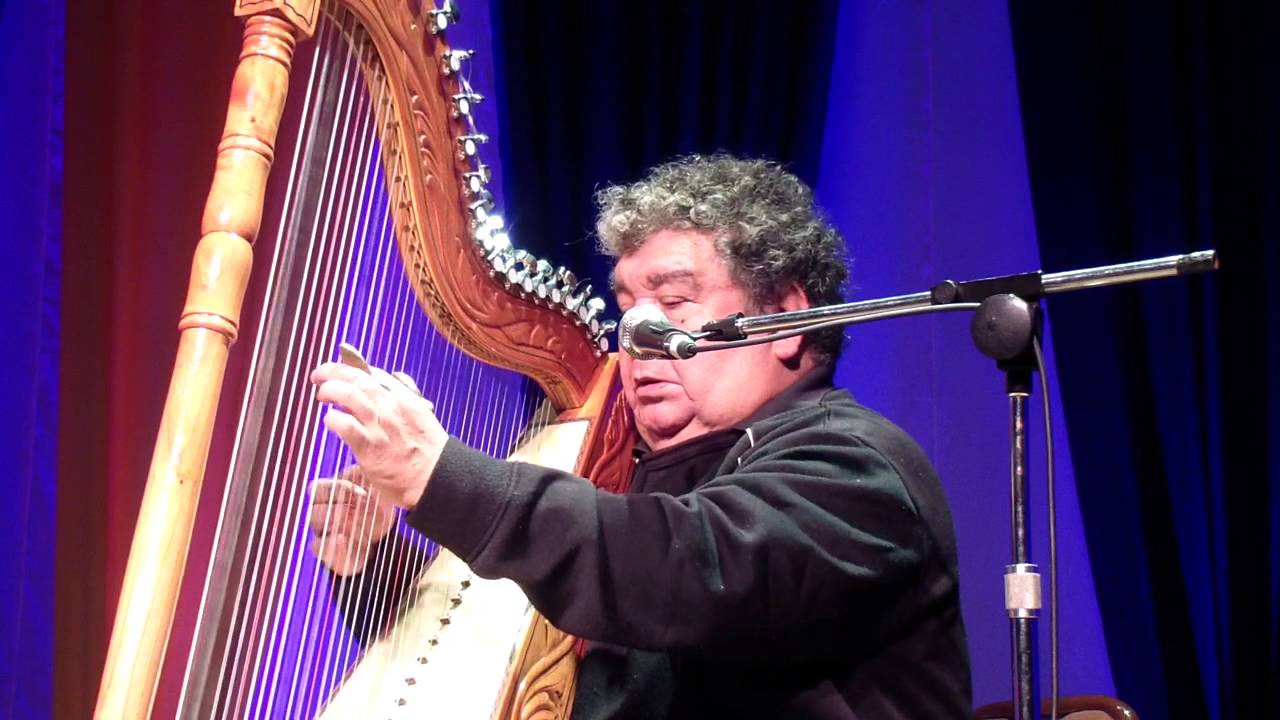 Nicolás Caballero  Devórame otra vez