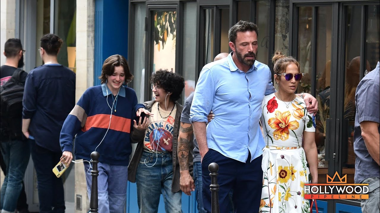 Ben Affleck & JLo take blended family to Paris