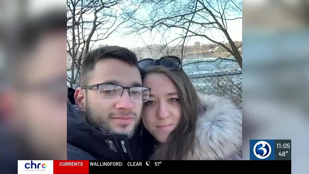 Connecticut woman says her niece is trapped in Israel