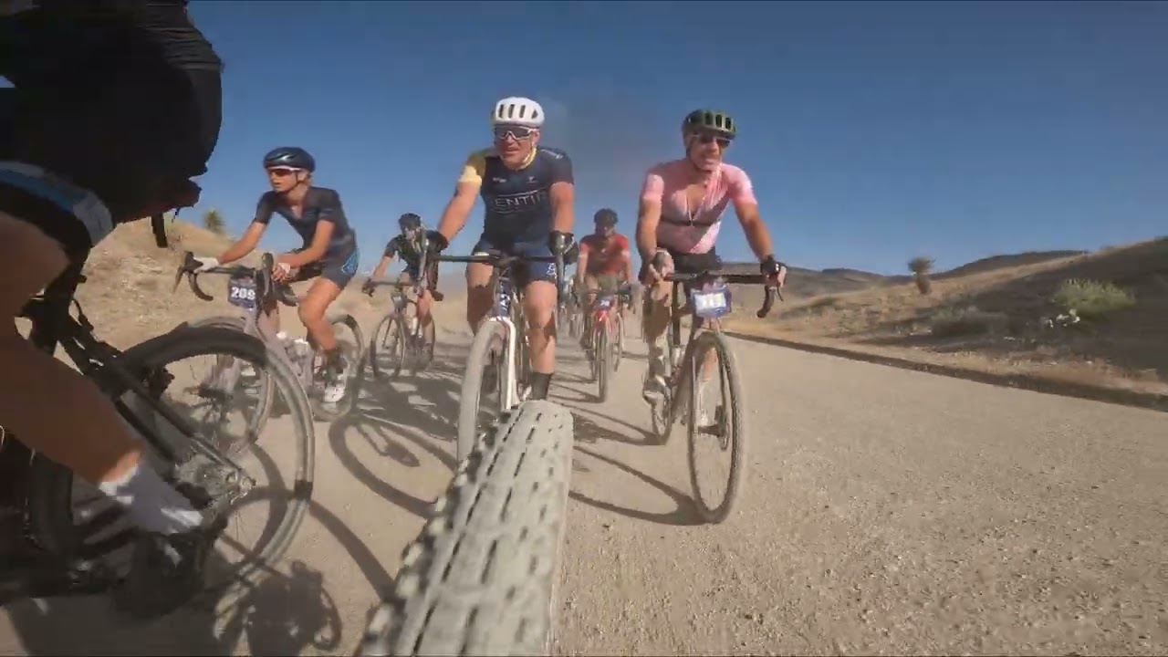 2022 Red Bull Rio Grande Gravel - Start to crash