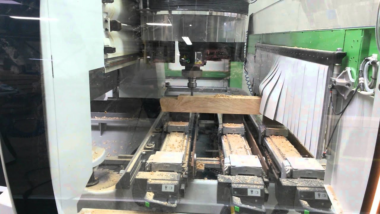 5-Achsbearbeitung mit BIESSE Rover C