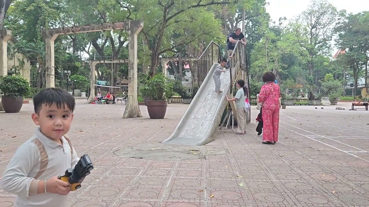 Chiều 30 tết 16/02/2026