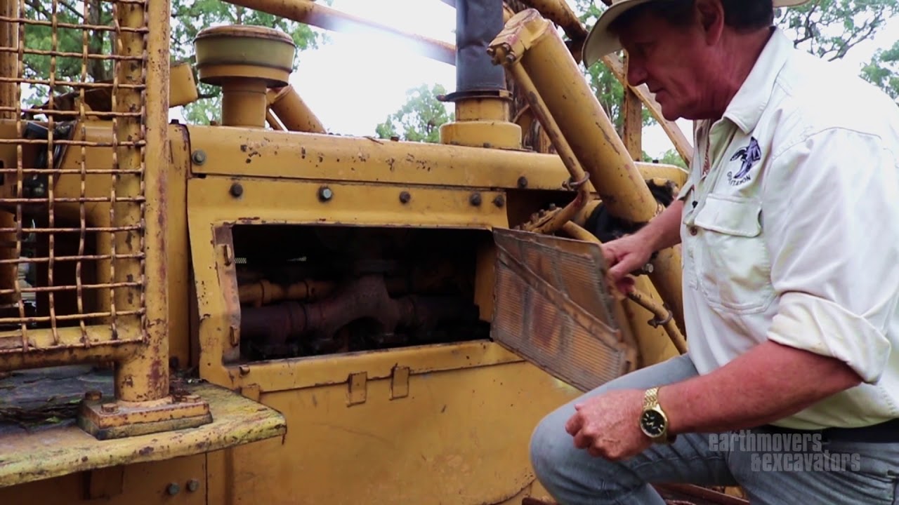 Video review: 1982 Komatsu D65E 6 dozer | Earthmovers & Excavators