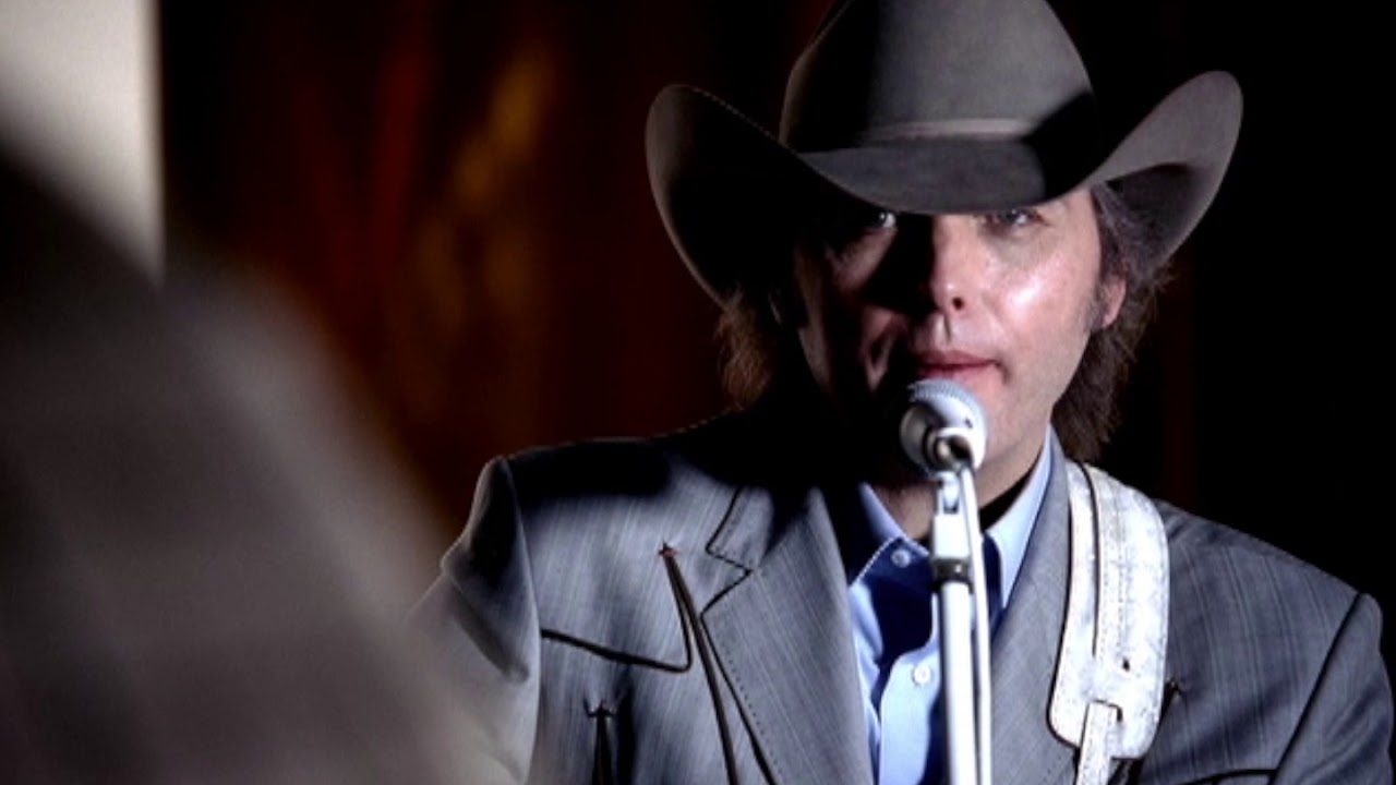 Dwight Yoakam - 