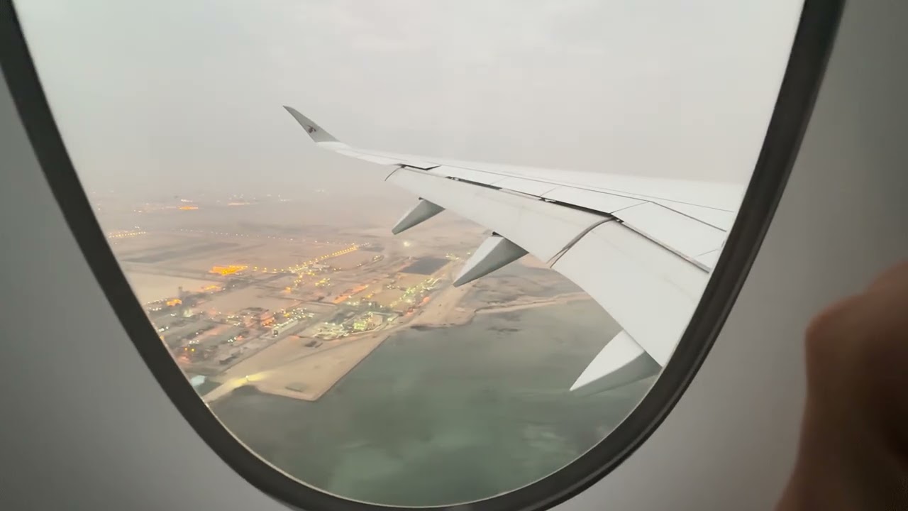 [4K] Qatar Airways A350 Landing at Doha Hamad International Airport