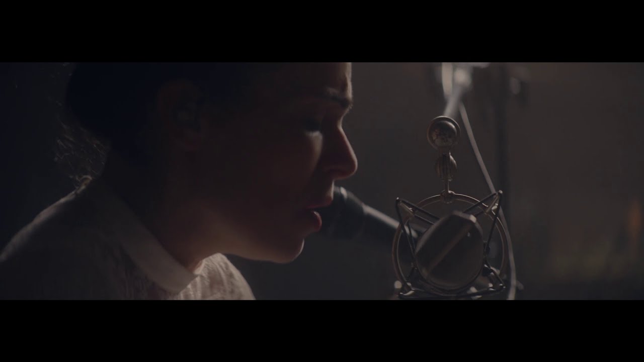 Yael Naim - How will I know (Live at Studios Ferber)
