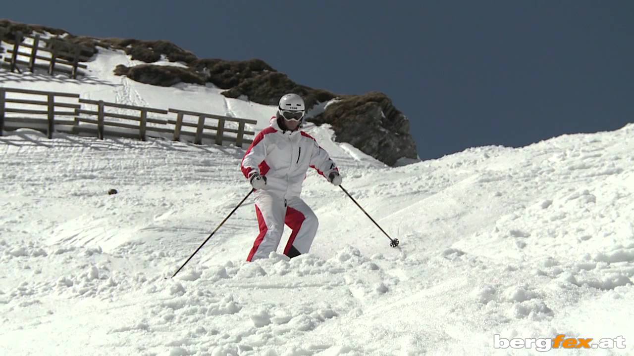 Learning to ski moguls