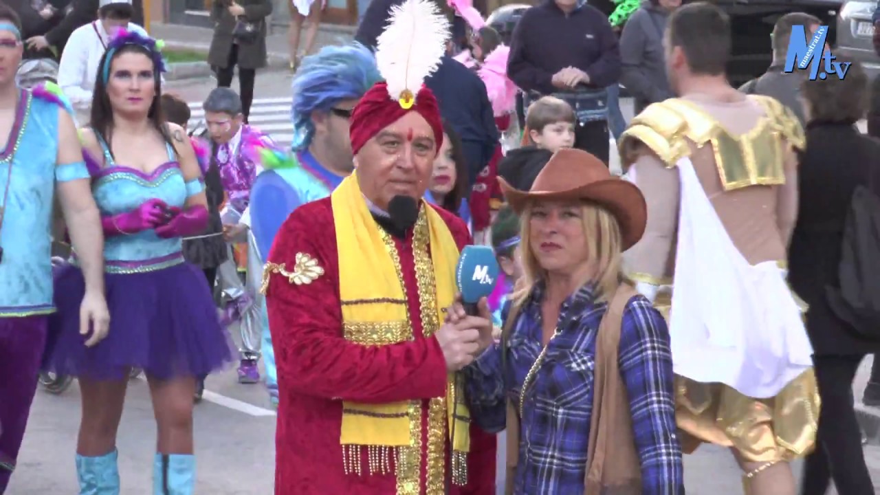 Maestrat Tv - Carnaval Vinaròs 2017 -Desfilada diumenge