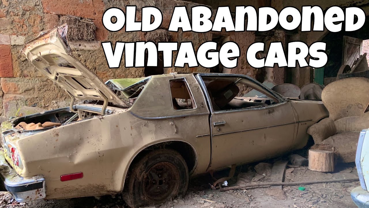 Old Vintage Cars Inside An Abandoned Farmhouse | Urbex & Lost Places