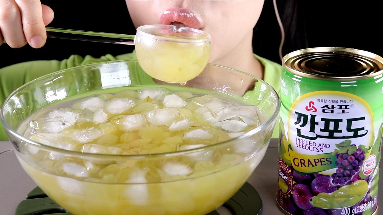 ASMR Refreshing Korean Canned Peeled Grapes With Ice 🍇🧊 | Eating Sounds Mukbang (No Talking)