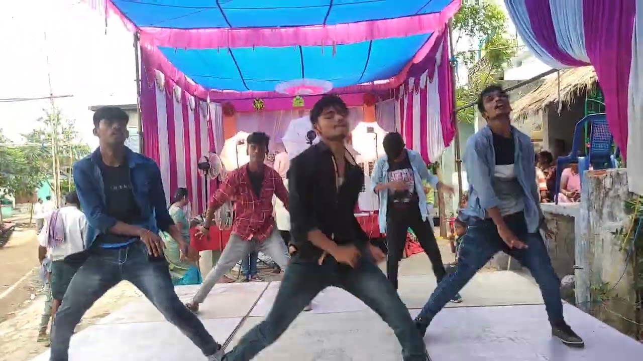 A.V .V GROUP DANCE PERFORMANCE ❤️||Bunny Bunny song|hiramandalam|vijjuRapo
