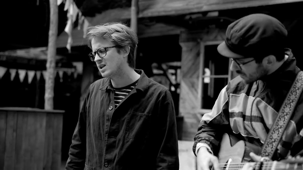 Lovesong - blue error (Acoustic in Magdeburg)