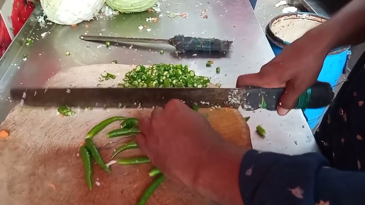 Green chili cutting | knife skills #cuttingskills #kitchen #kitchengadgets #greenchilli #kitchentips