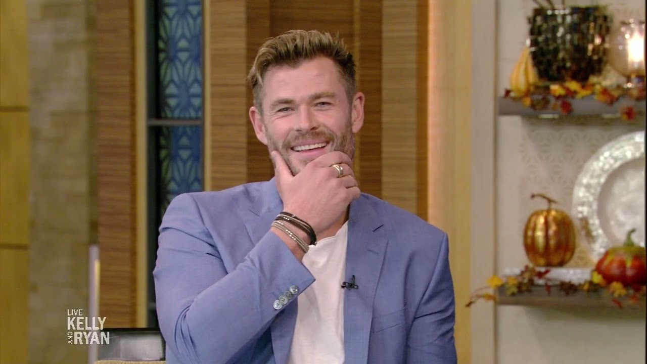 Chris Hemsworth Is in a Group Text With the Avengers