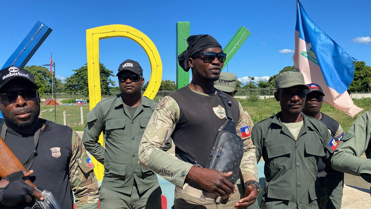 Pastè Moise dwe libere  🚔manman lavi ap mande liberasyon pastè Moise kigen 4 mwa nan prizon kpk