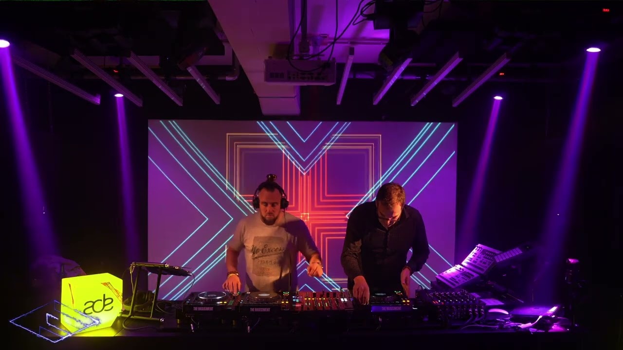 The Bas[s]ment takeover:  The Deep Club - Lbert B2B Chico
