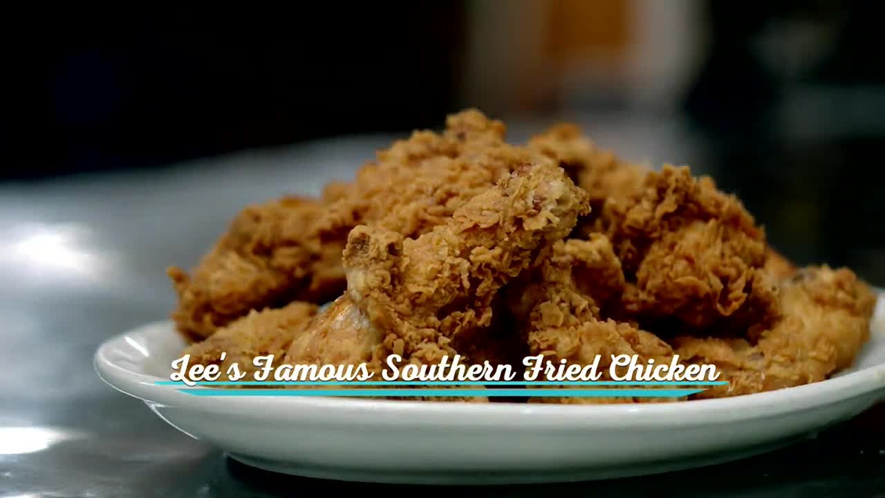 Пробуем классику в ресторане Lee's Chicken в Линкольне, штат Небраска | Учебные заведения кампуса...