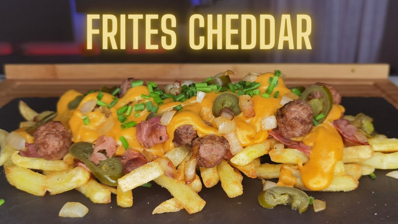 FRITES MAISON au CHEDDAR BACON ET MINI BOULETTES DE VIANDE
