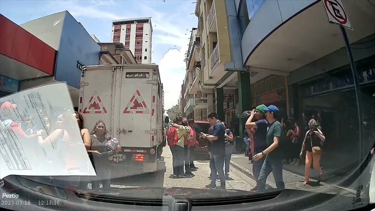 Registros Fuerte Terremoto 6.8 en Vivo Ecuador / 18 de marzo de 2023