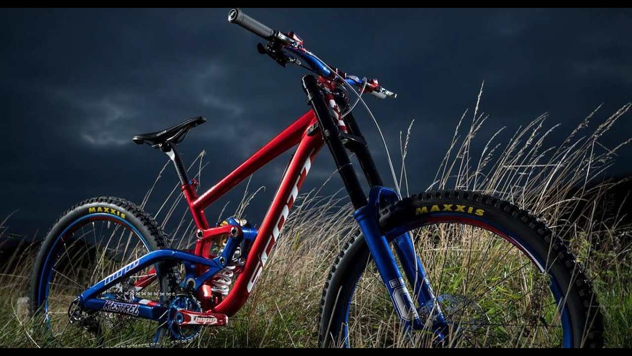 DREAM BUILD MTB - Scott Gambler DH - Adam Braytons World champs SPECIAL