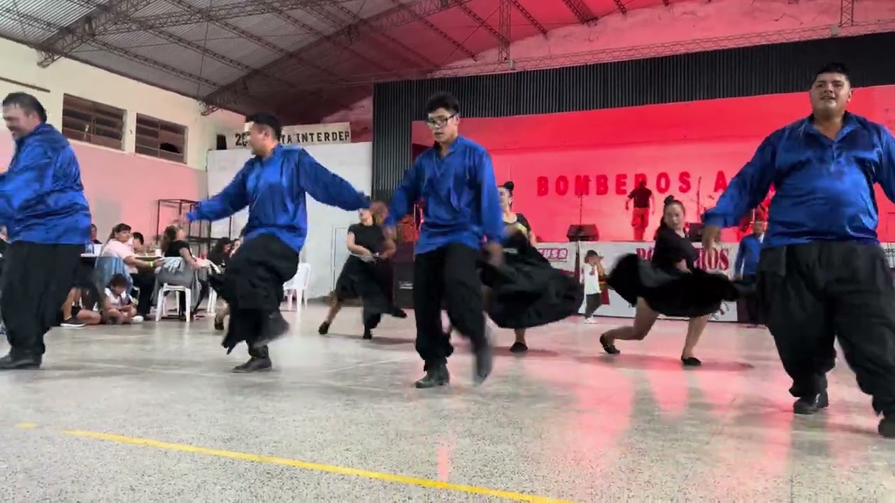 Peña de los bomberos en arrufo 