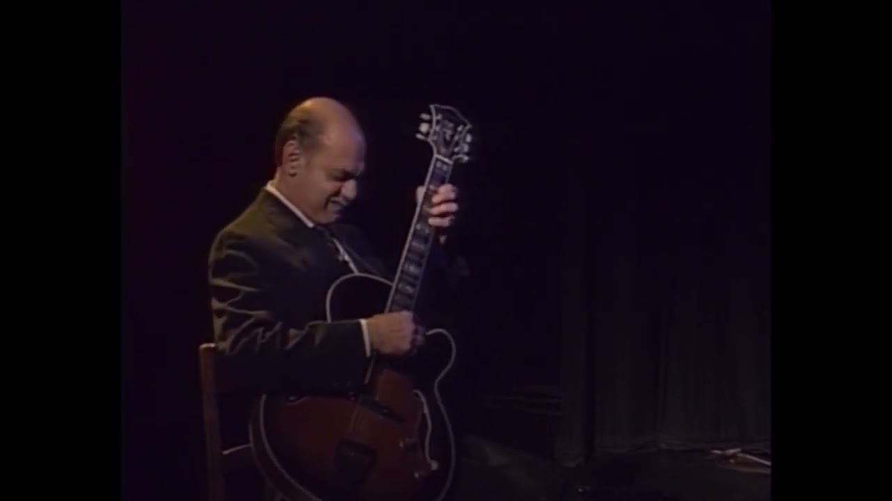 Joe Pass - Medley: Summertime & It Ain't Necessarily So