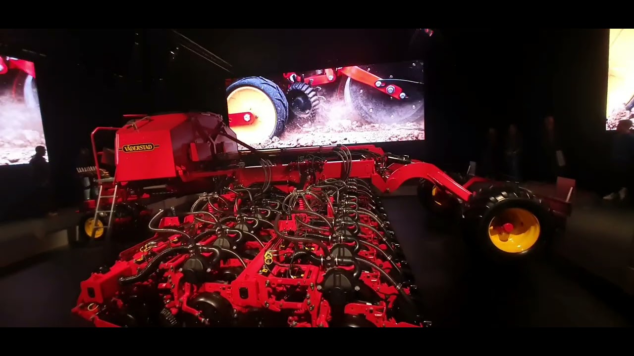 ПРЕЗЕНТАЦIЯ сiвалки Vaderstad  точного висiву пшеницi,яменю,рiпаку,соняшнику. SIMA 2022.