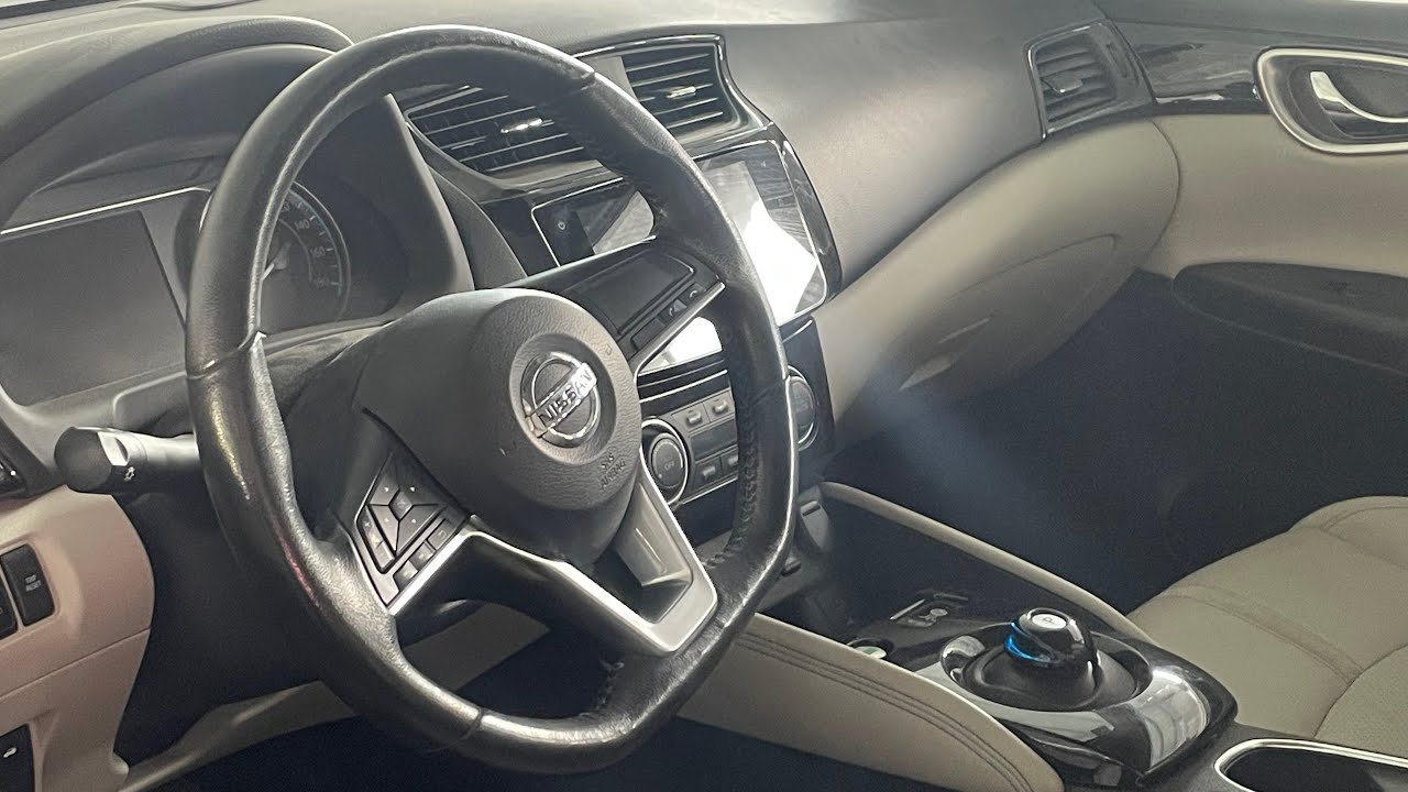هل انصح في شراء نيسان سيلفي الكهربائية | Nissan sylphy