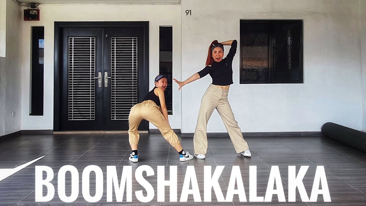BOOMSHAKALAKA Line Dance Demo
