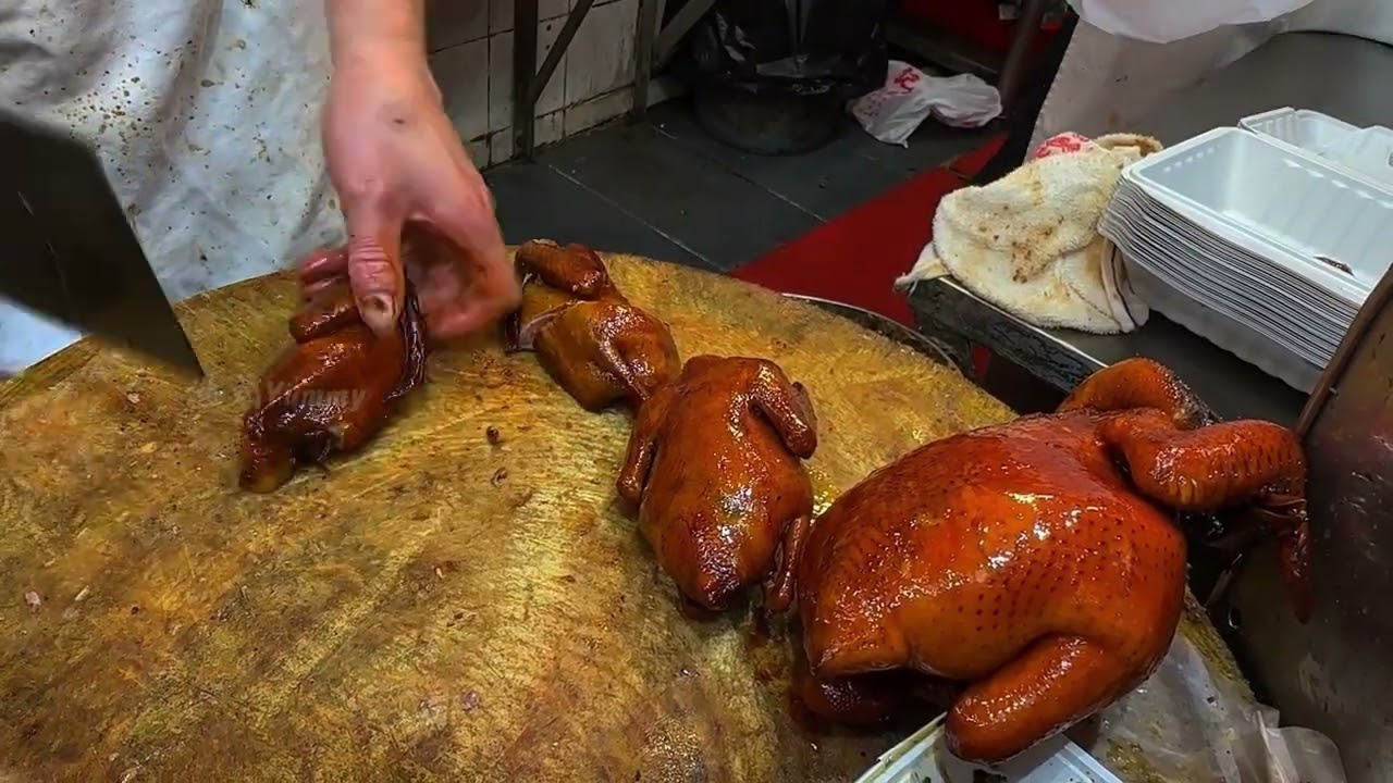 「犯罪」級好食！ 呢隻油雞嘅嫩滑程度係咪認真？ #crispy pork #燒味 #food   #熱門  #美食  #asmr #推薦 #人気 #香港美食指南