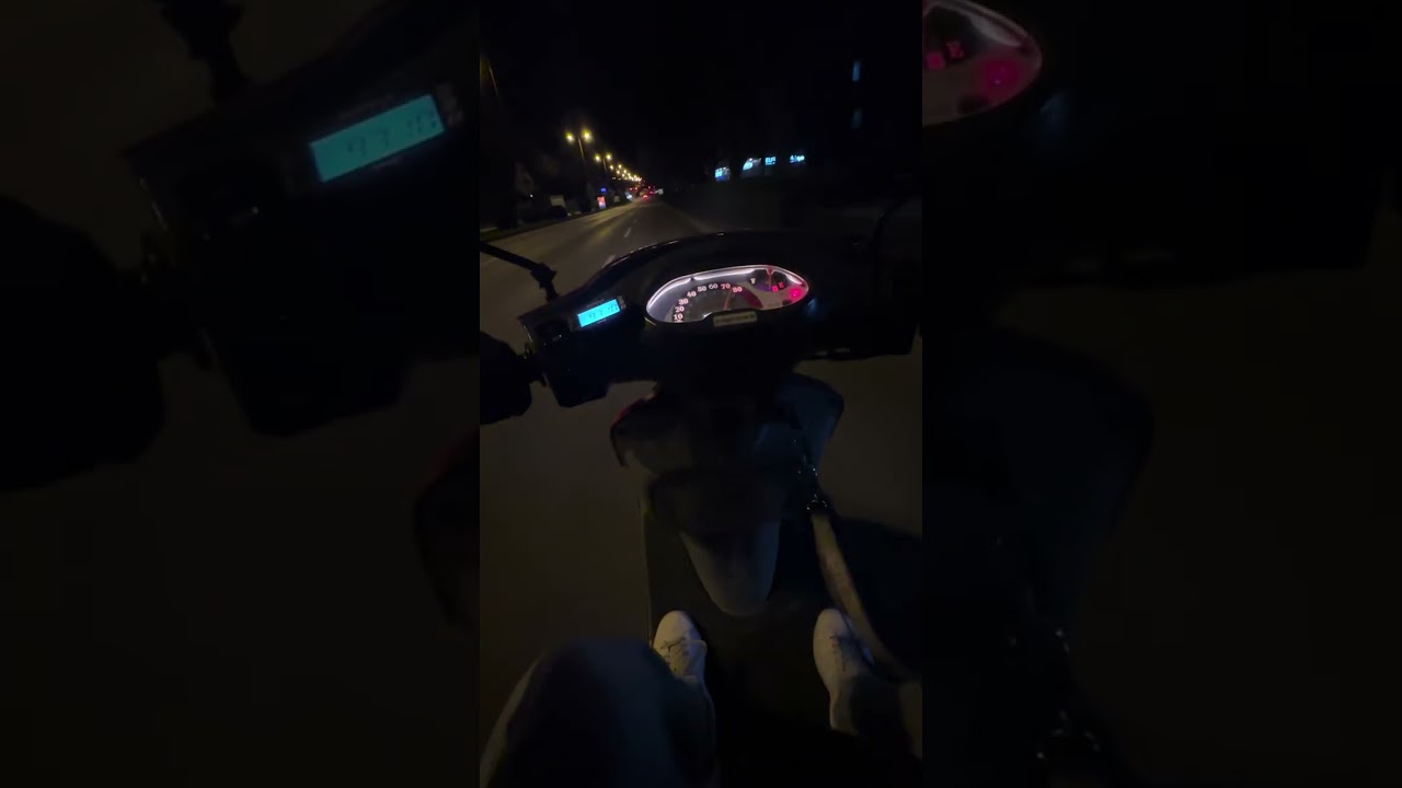 Tuned Kymco ZX 50 late night drive