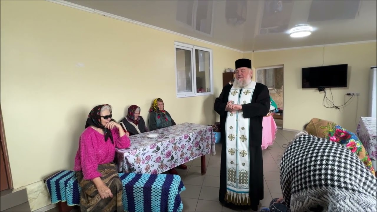 "Trăia odată într-o căsuţă" - arhimandritul Nicodim Gheorghiţă