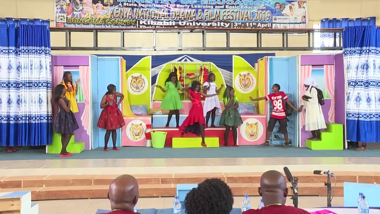 Девушки Бутере